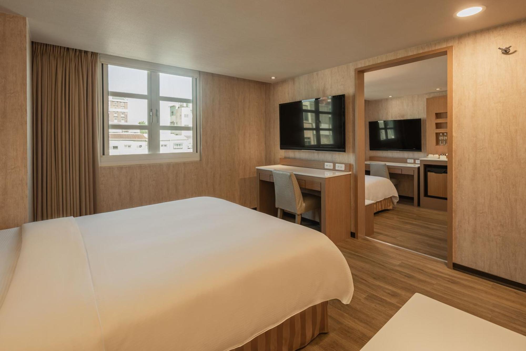 Kindness Hotel - Tainan Chihkan Tower Δωμάτιο φωτογραφία