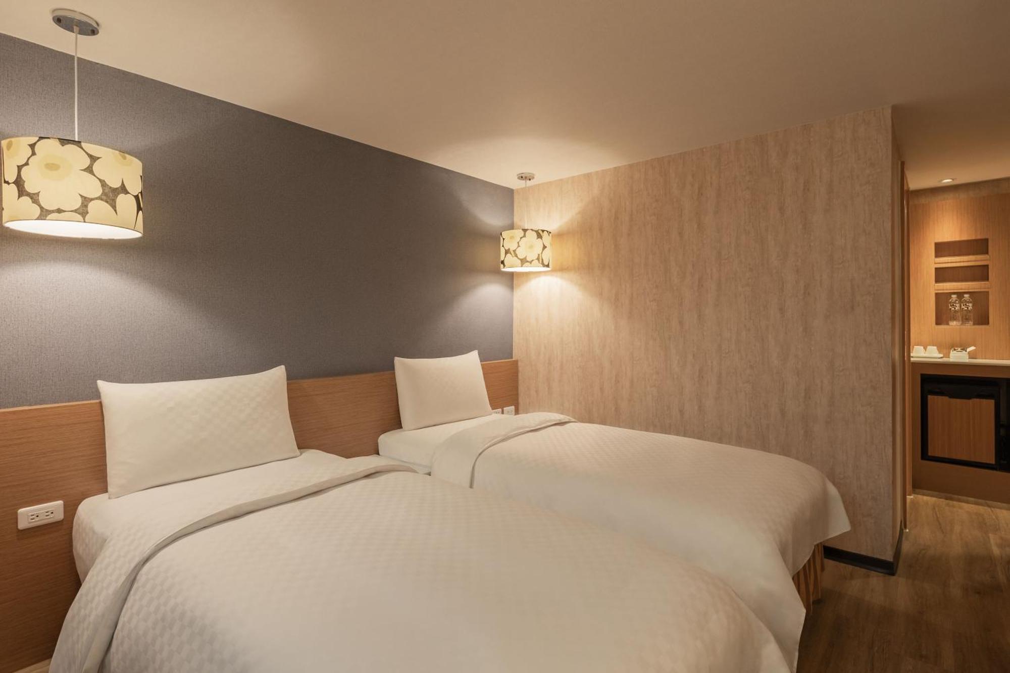 Kindness Hotel - Tainan Chihkan Tower Δωμάτιο φωτογραφία