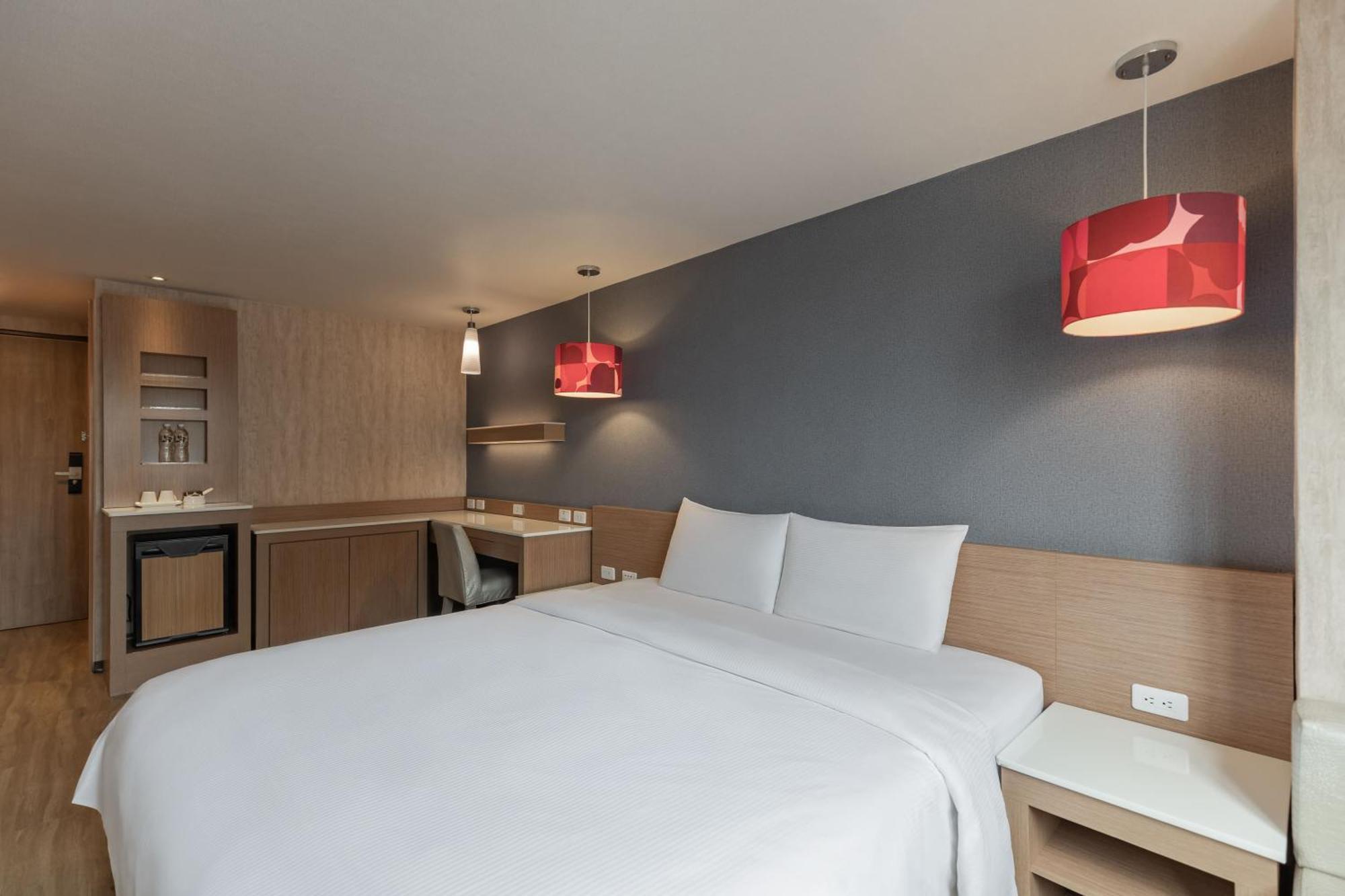 Kindness Hotel - Tainan Chihkan Tower Δωμάτιο φωτογραφία