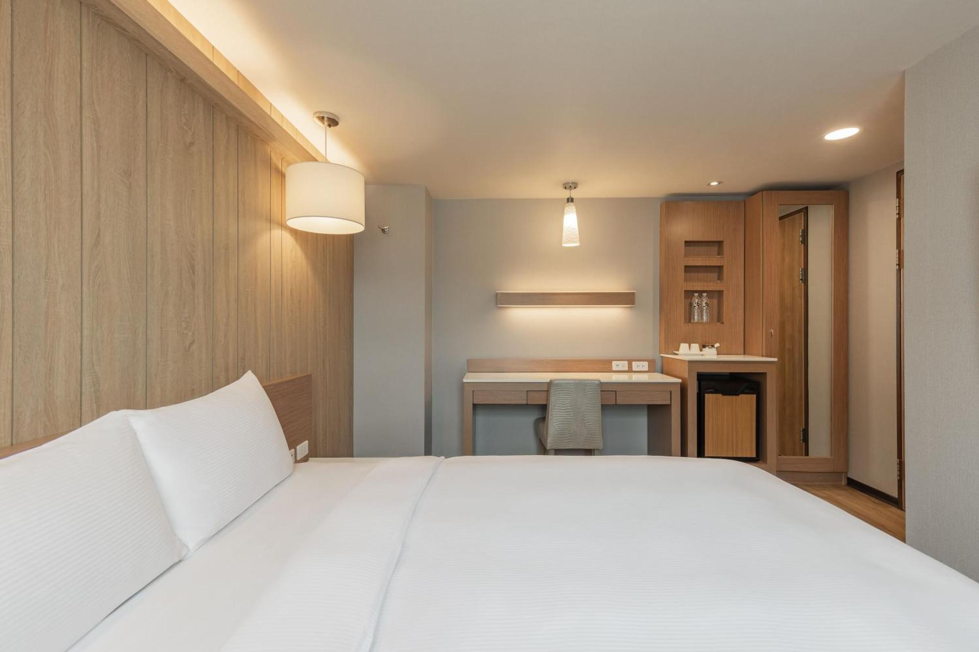 Kindness Hotel - Tainan Chihkan Tower Δωμάτιο φωτογραφία